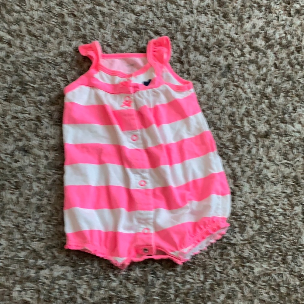 Carter’s baby one piece . Size 3 months.